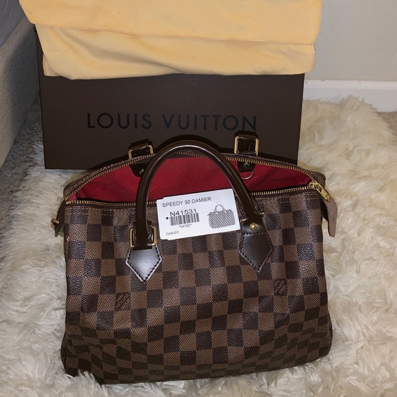 Louis Vuitton Handbags - VET DAY SALE ONLY Louis Vuitton Speedy Handbag